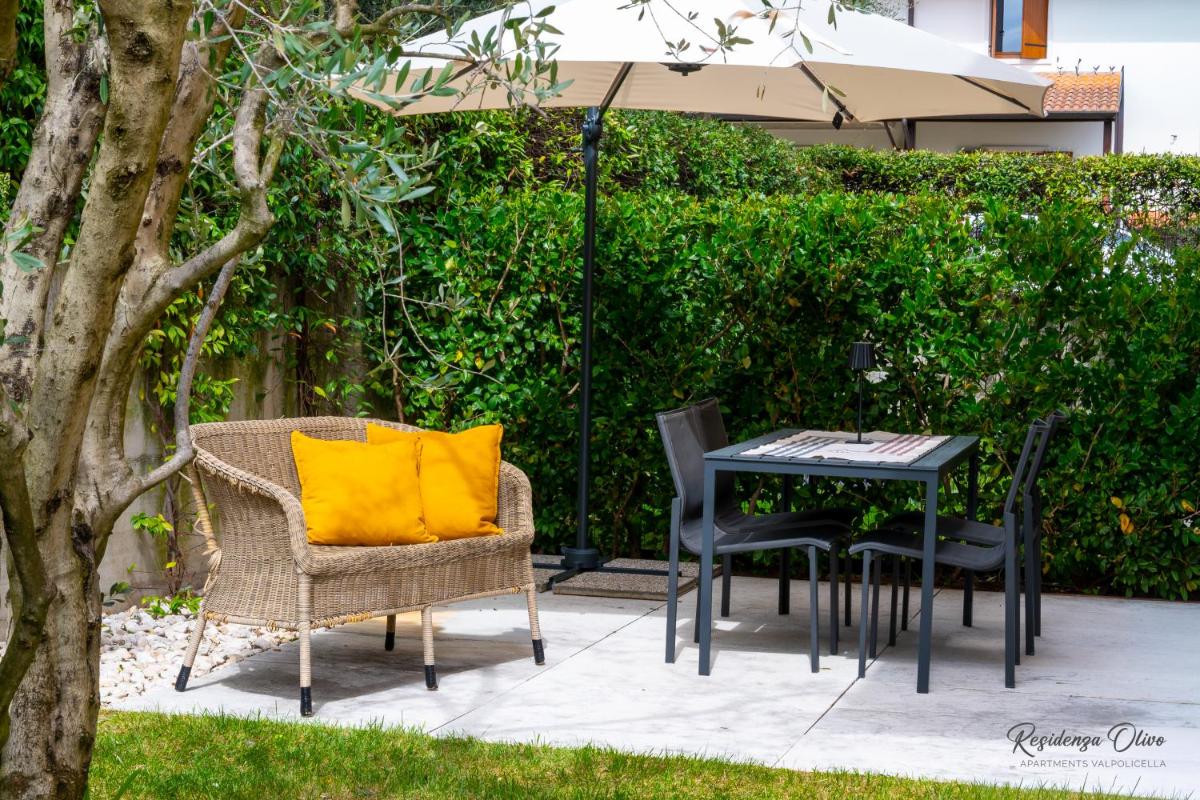 APARTMENTS VALPOLICELLA: RESIDENZA OLIVO - Housity