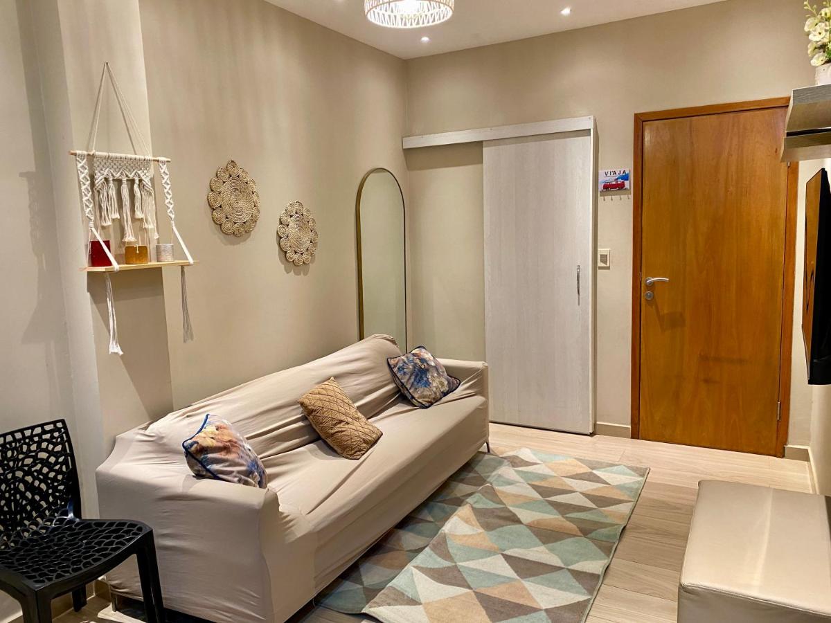 Apartamento RR Agradable y Moderno c 2 dormitorios y estacionamiento interno techado - Housity