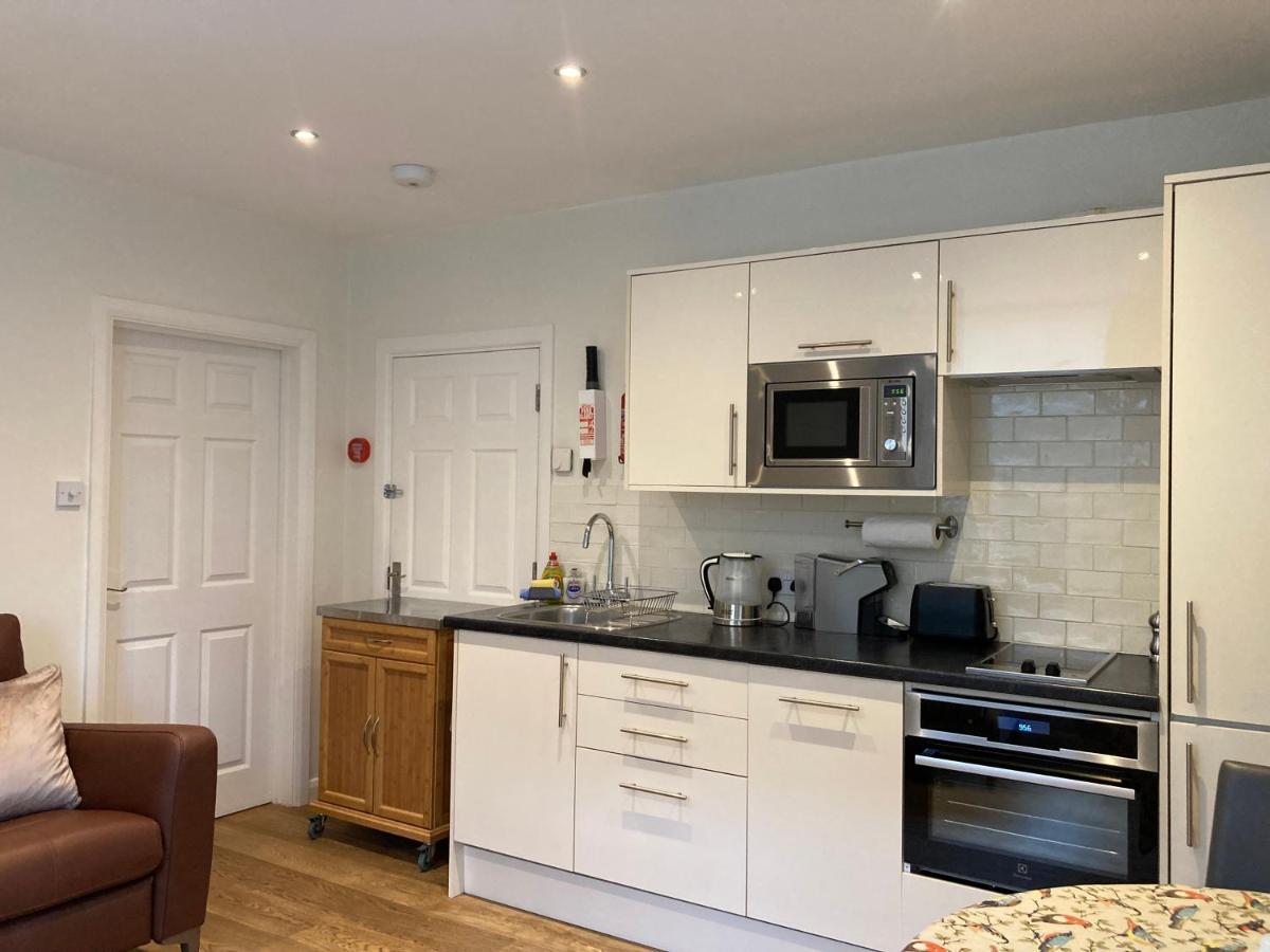 The Apartment, 24 West End Terrace, Winchester - Housity