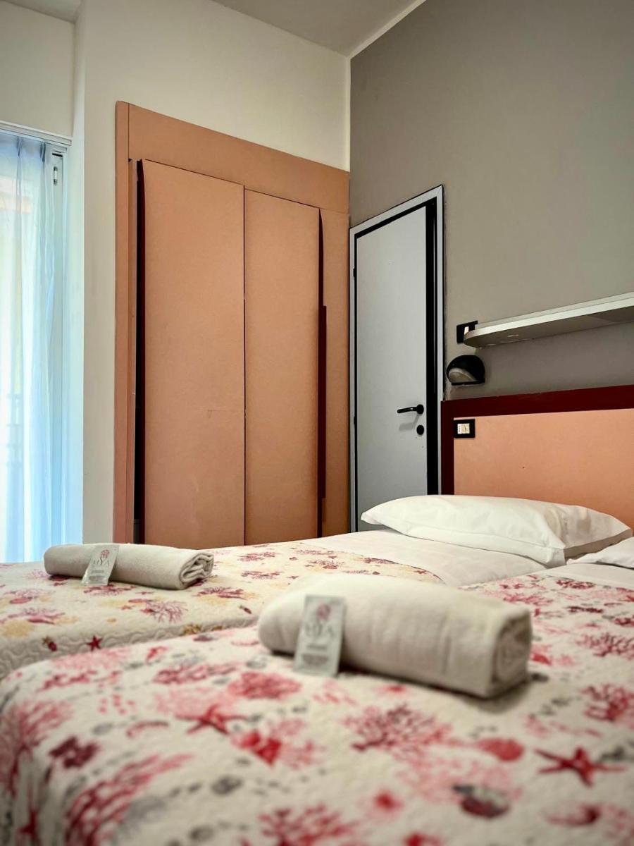 Hotel Elba - Housity