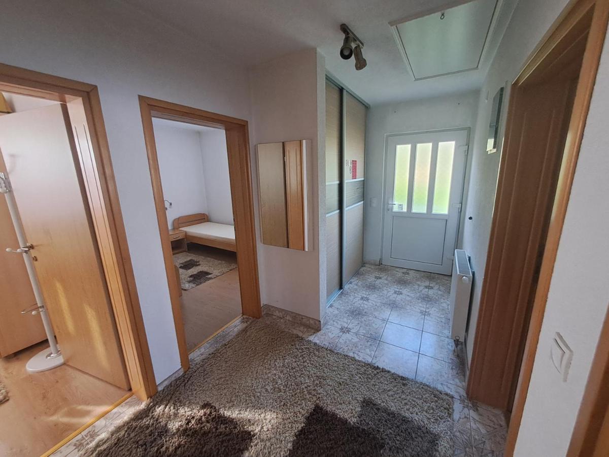 Cozy Apartment near Sarajevo & Visoko Pyramids - Housity