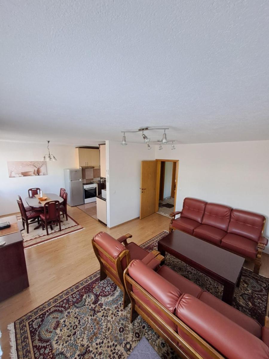 Cozy Apartment near Sarajevo & Visoko Pyramids - Housity