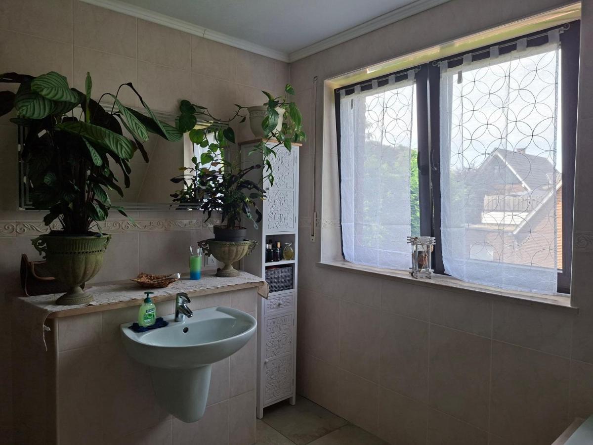 Haus am Waldrand - Housity