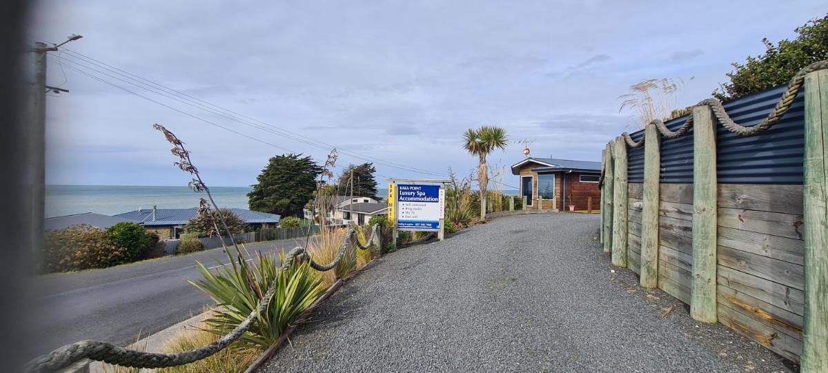 Kaka Point Spa Accommodation - Catlins - Housity