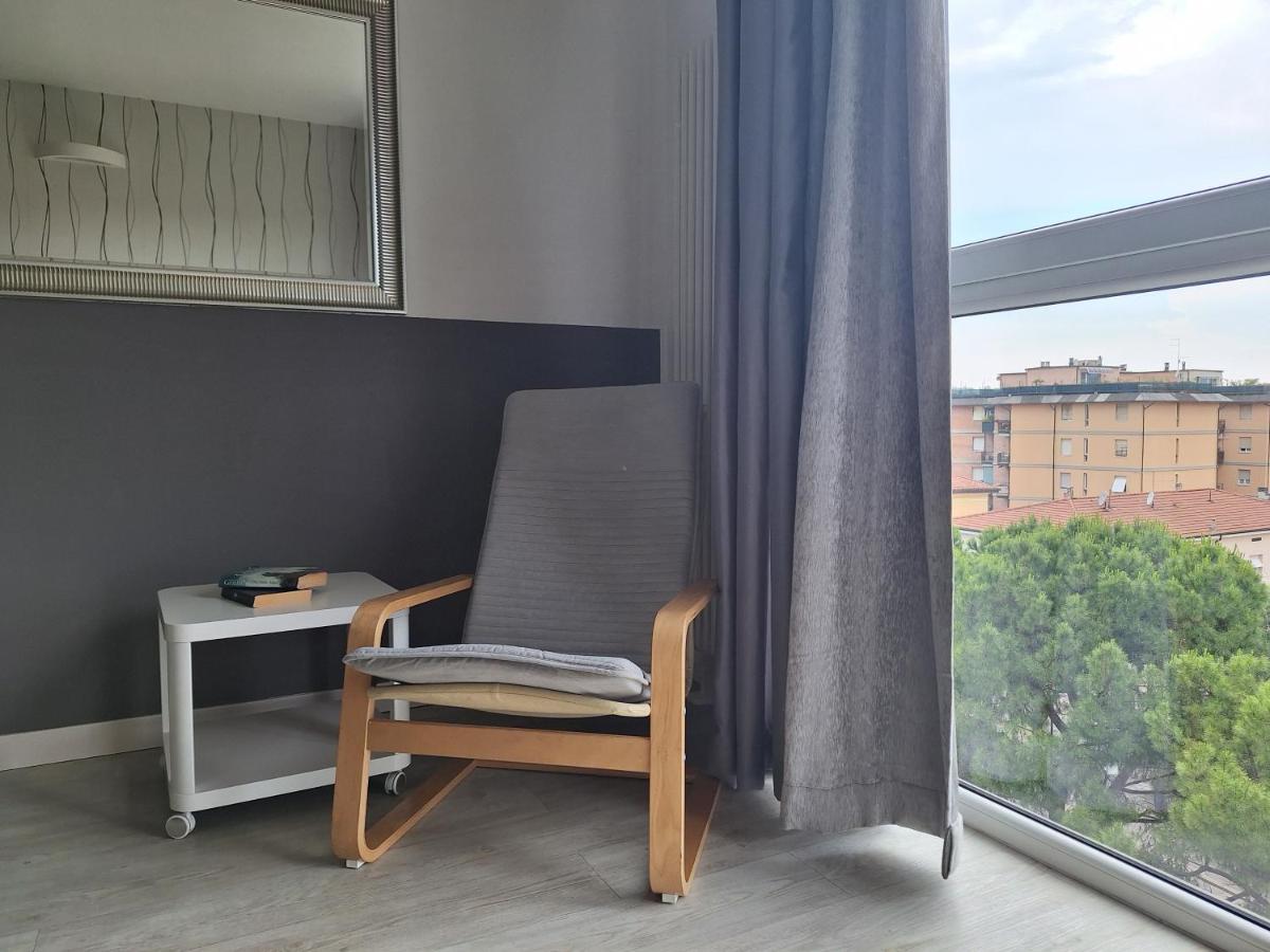 Adam Apartment - Housity