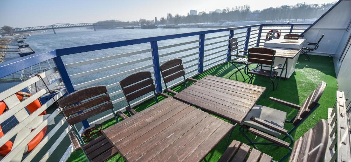 Botel Gracia - Housity