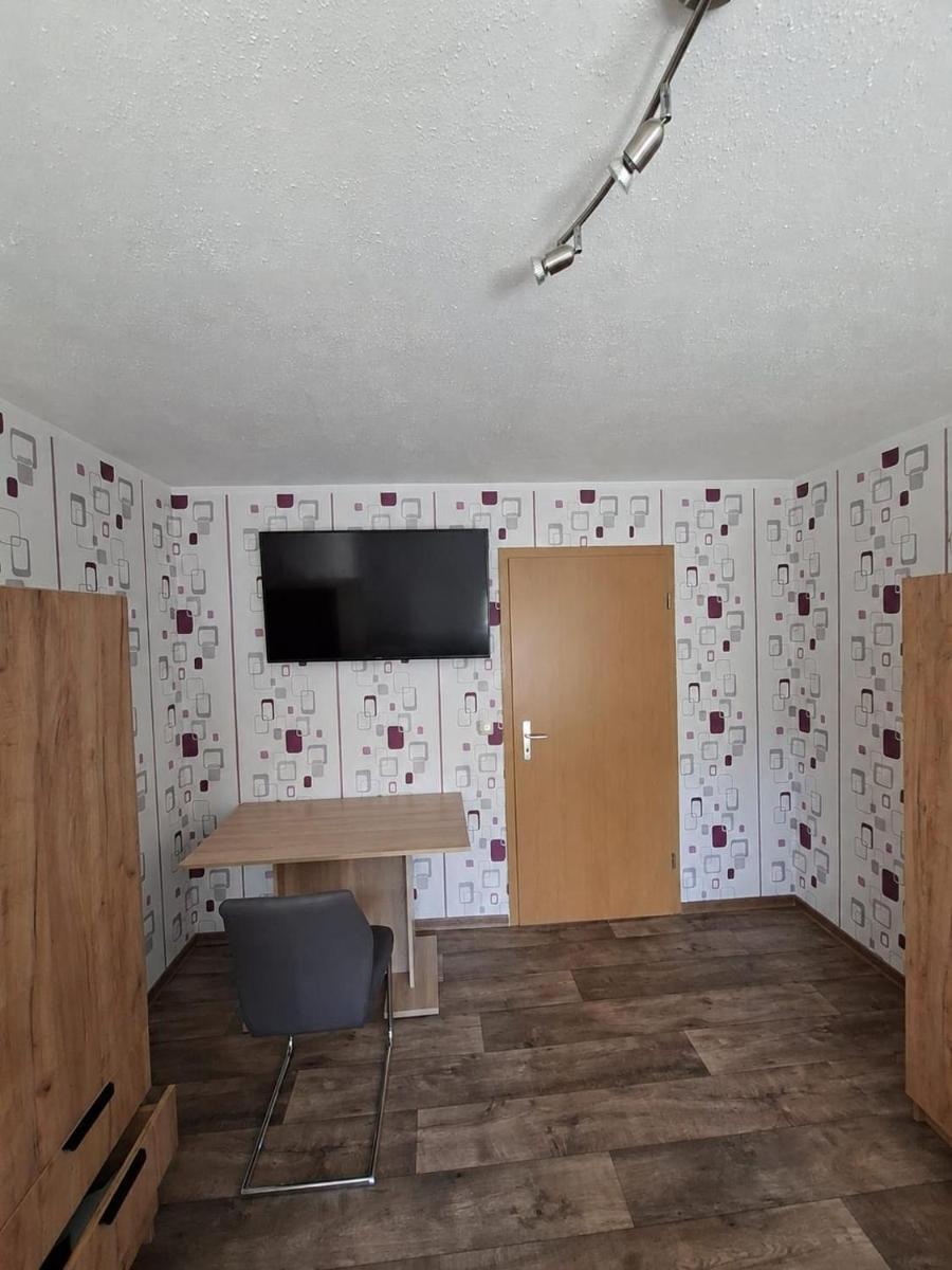 MONTEURUNTERKUNFT in LEUNA - Housity