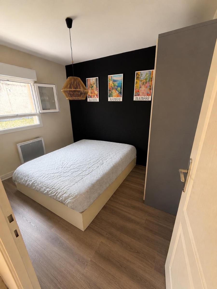 Appartement avec place de parking privé et jardin - Housity