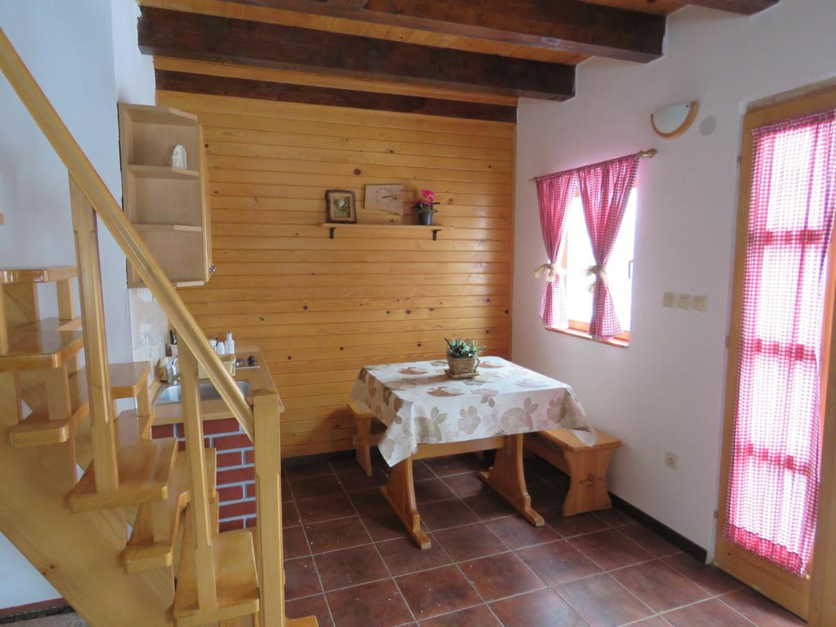 Guesthouse Stefanac - Housity