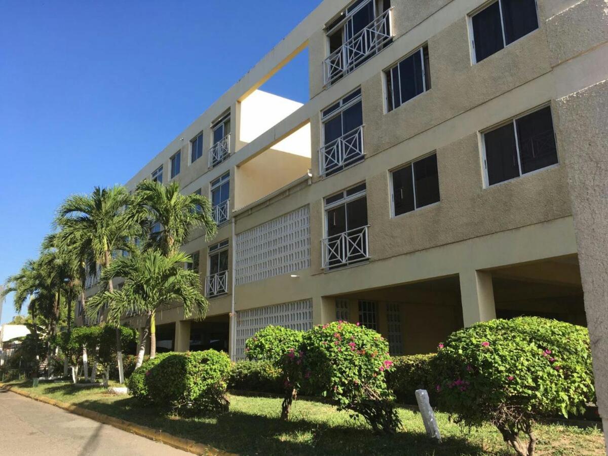 Angel's Apartment Jamaica - Housity