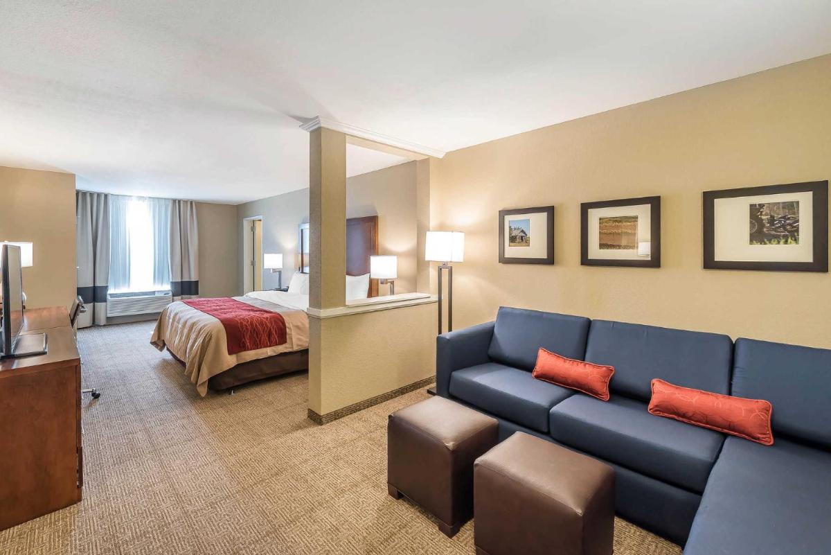 Comfort Inn & Suites Sidney I-80 - Housity