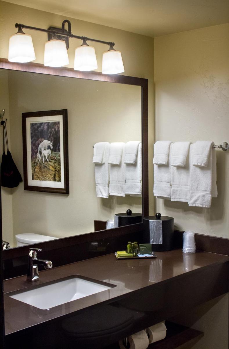 Cedar Creek Lodge & Conference Center - Housity