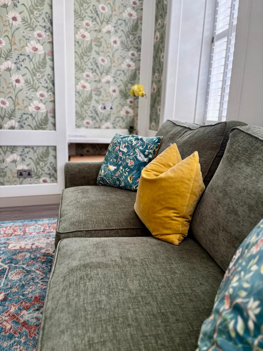 Harington's Apartments - Beau Street - Housity
