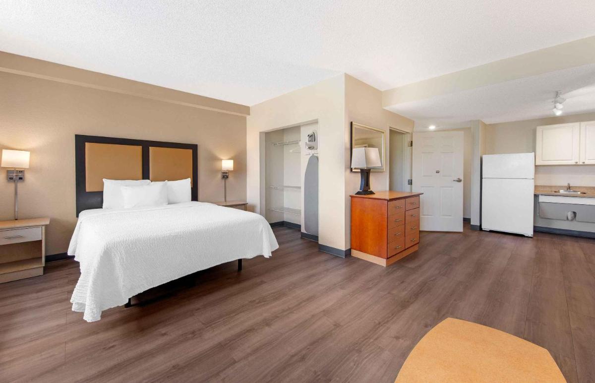 Extended Stay America Suites - Fort Lauderdale - Cypress Creek - NW 6th Way - Housity
