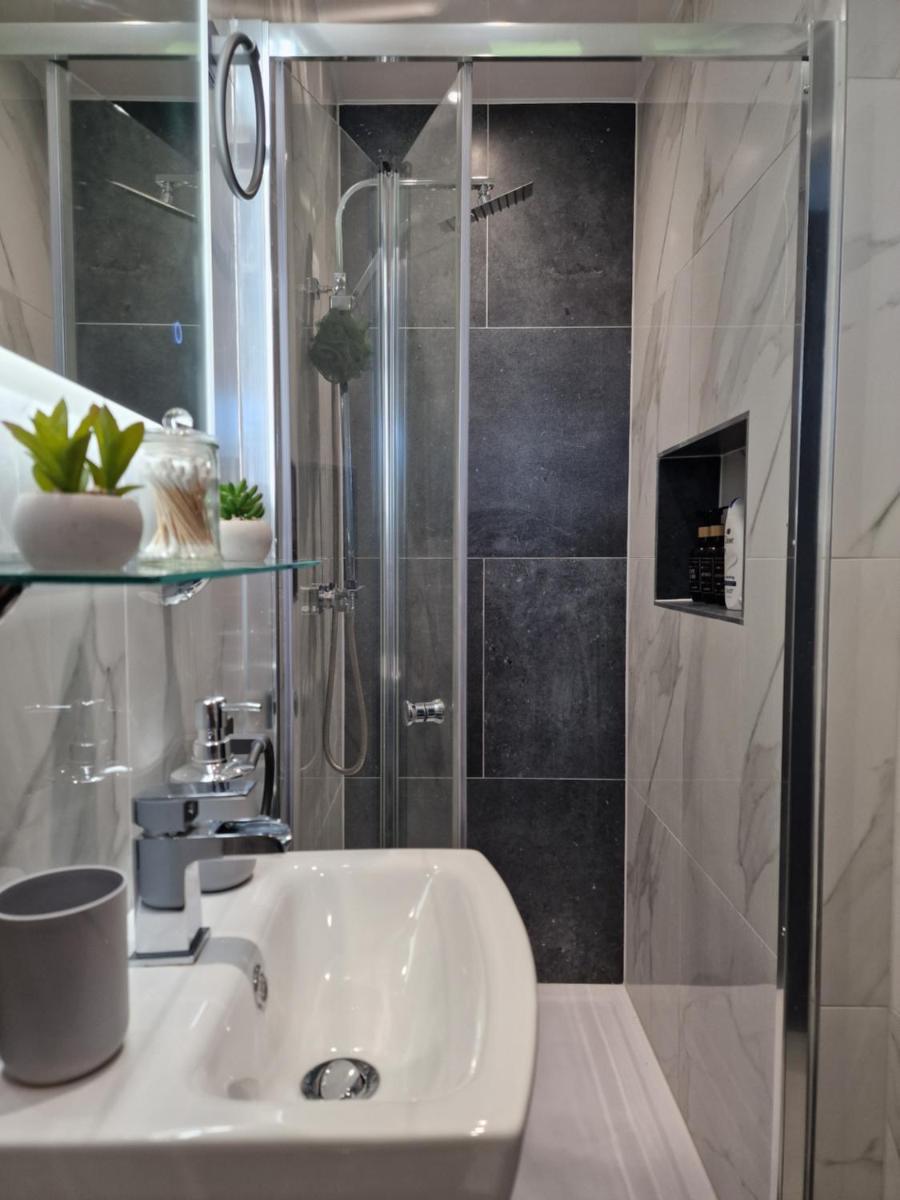 Dommar Guest House Luxury & Comfort - Housity