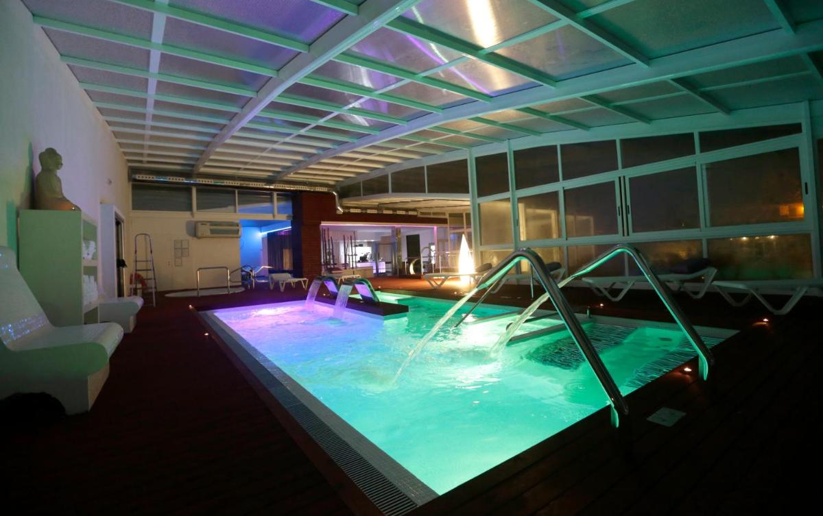 Piscina en o cerca de Hotel Spa Congreso
