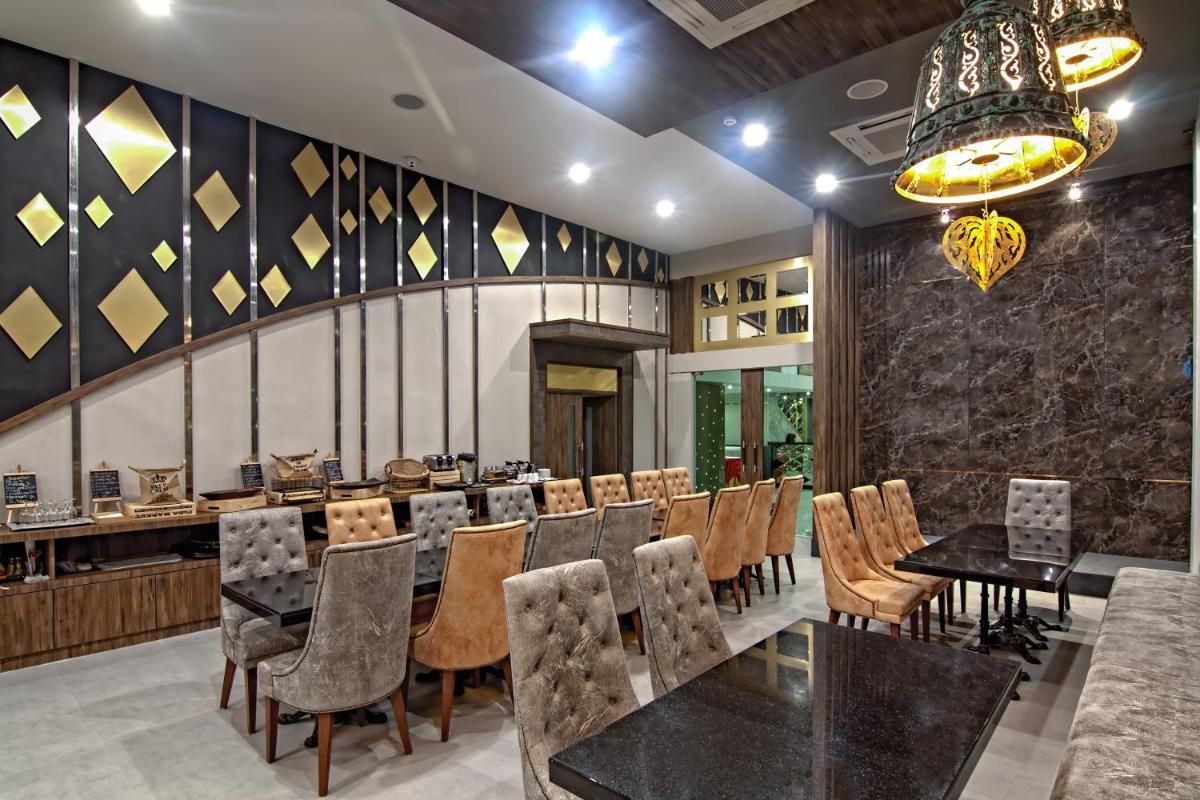 Gallery Design - SHA Extra Plus - Housity