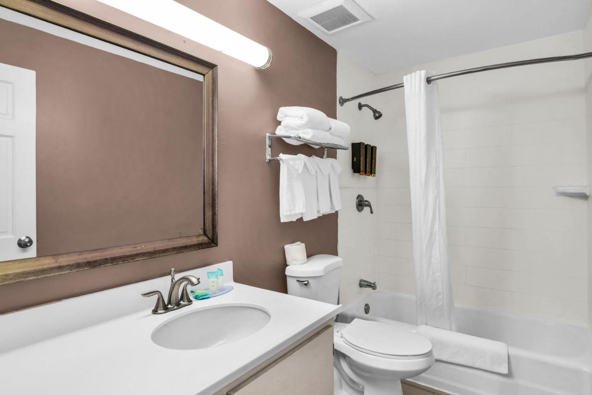 The Northshore Hotel - Housity