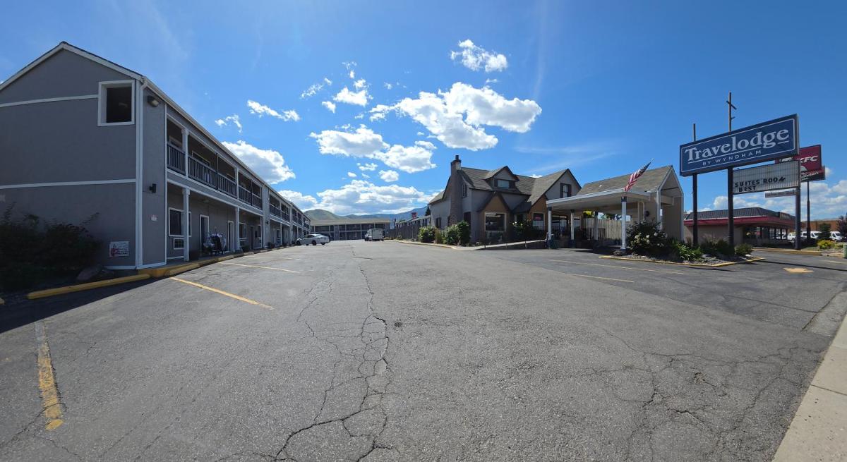 Travelodge by Wyndham Wenatchee - Housity