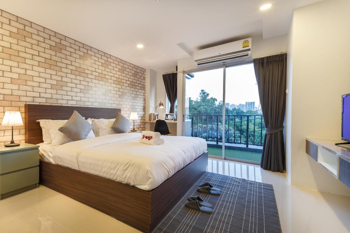 Q Space Residence - Housity