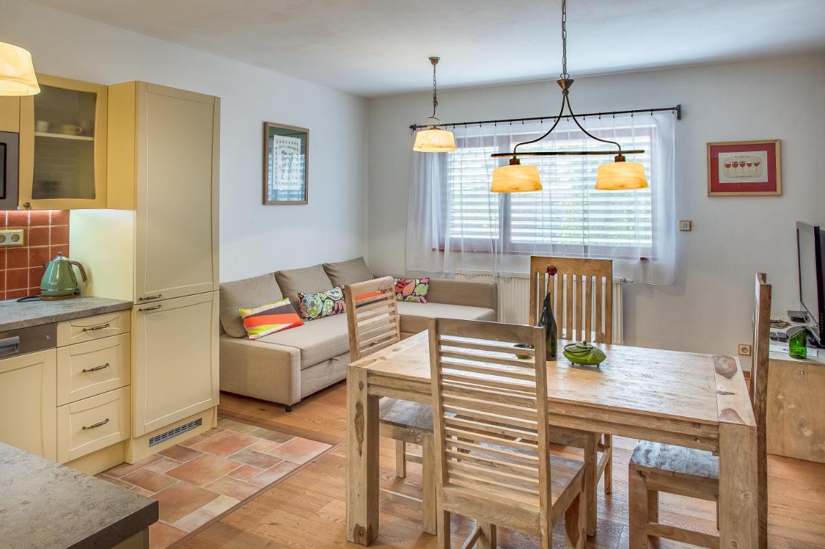 Apartmány Vinařství Václav - Housity