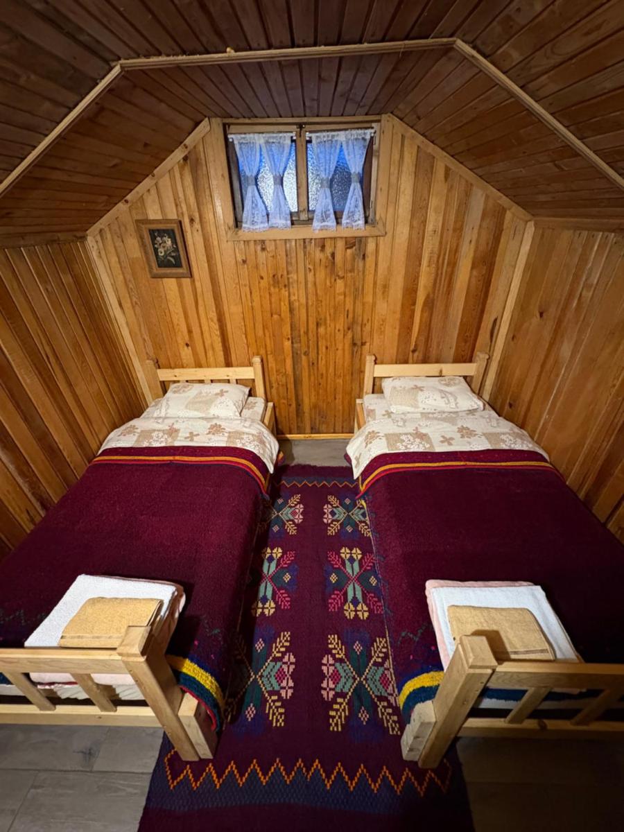 Katun Lanista-Kolibe Bogavac - Housity