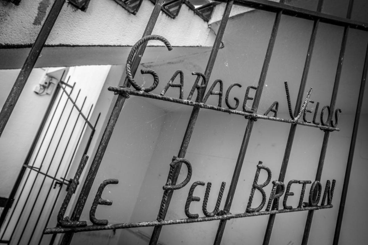 Photo de la galerie de l'établissement Hôtel Le Peu Breton, à Sainte-Marie de Ré