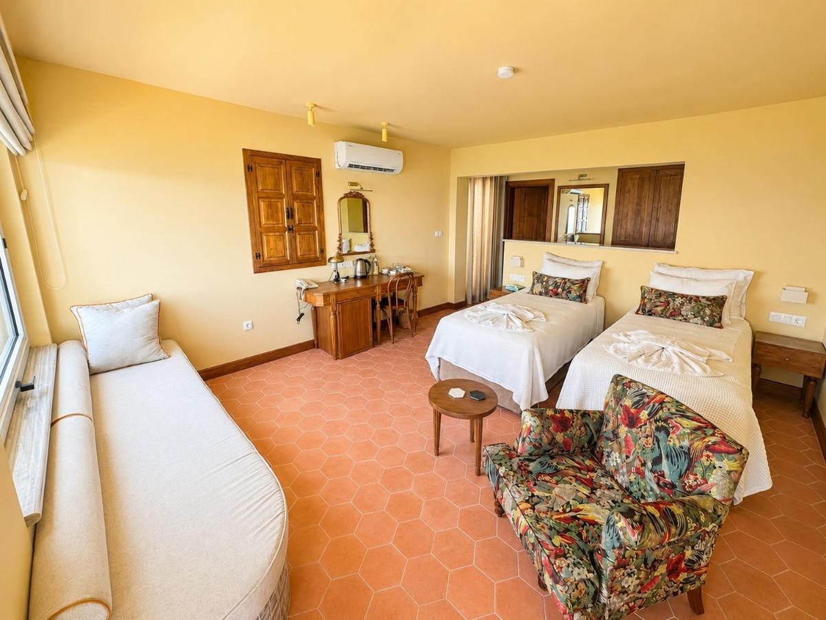 Ece Hotel Sovalye Island - Housity