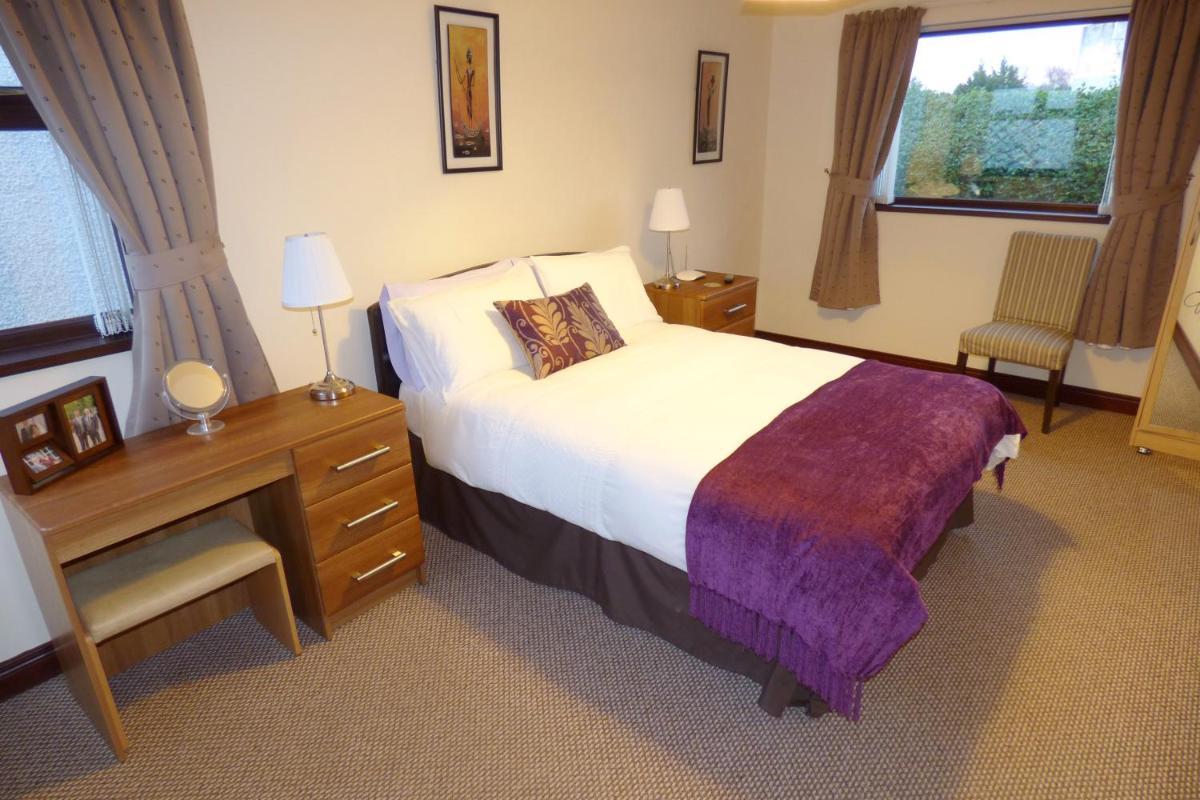 Ken-Mar House Bed and Breakfast - Housity