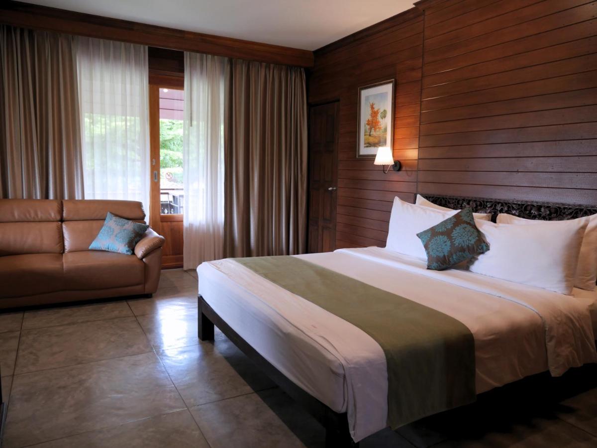 Royal River Kwai Resort and Spa - Housity