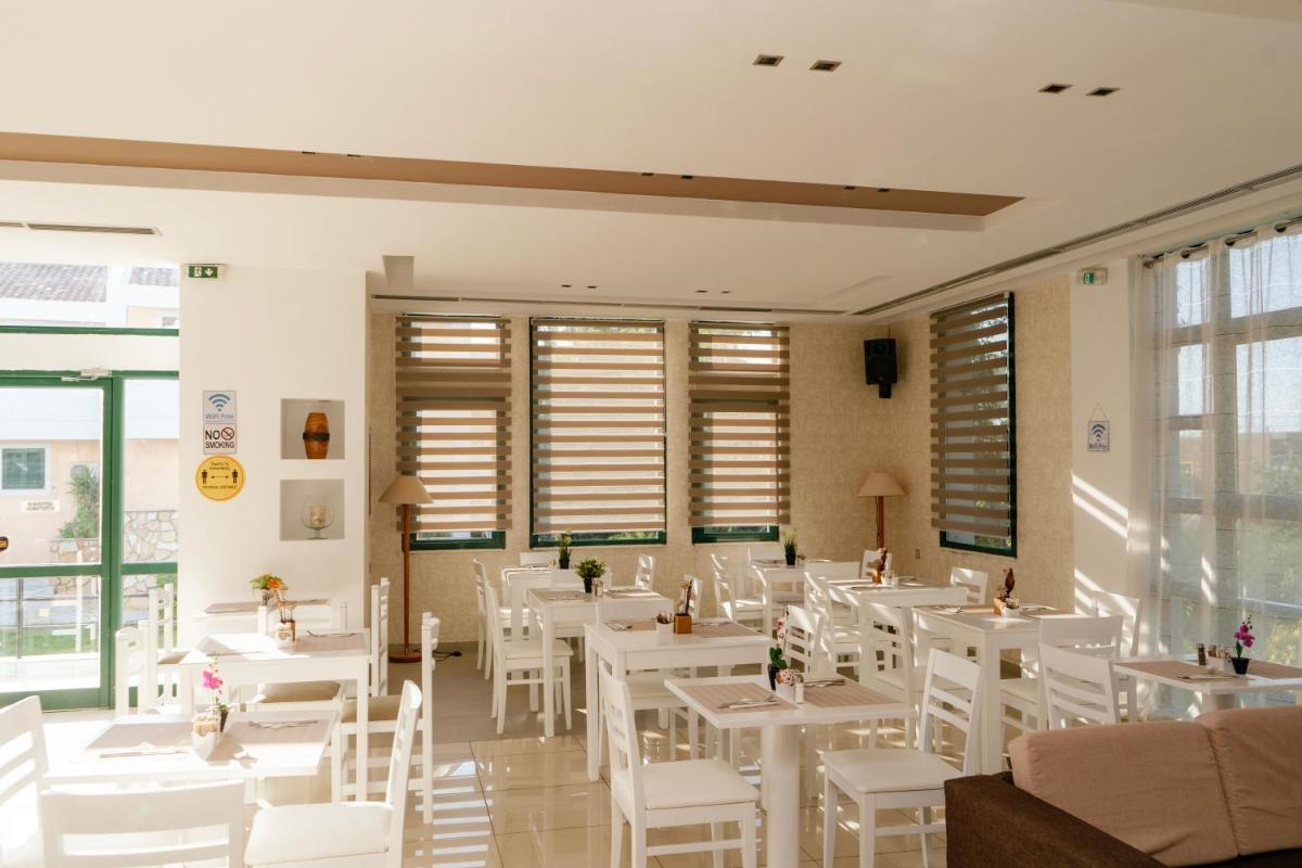 Oscar Hotel - Housity