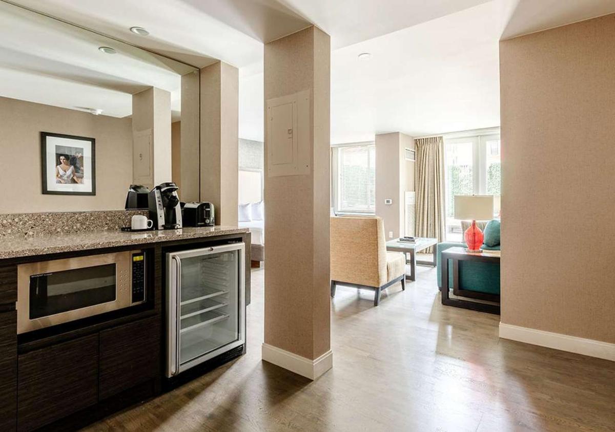 2500 Penn, a Placemakr Experience - Housity