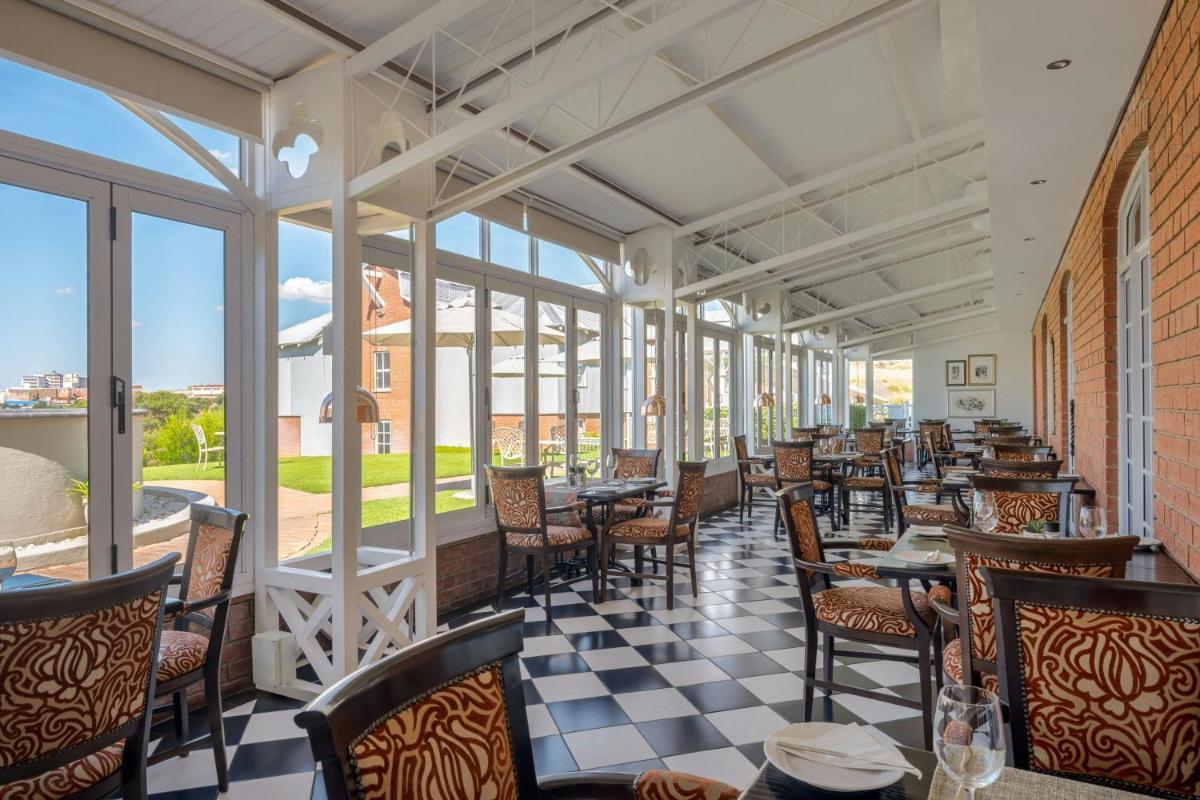 Protea Hotel by Marriott Kimberley - Housity