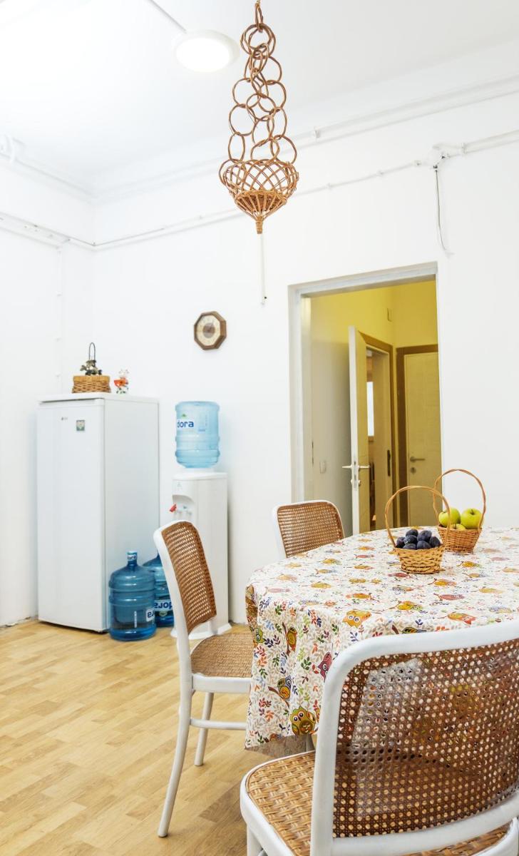 Hostel Jellostone - Housity
