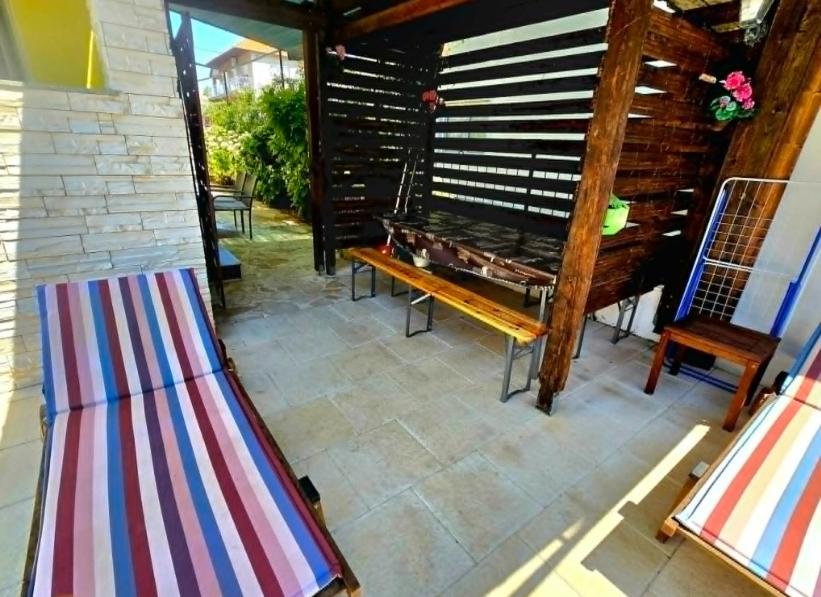 Apartment Rustica Zadar with exclusive use of the pool-ground floor - Housity