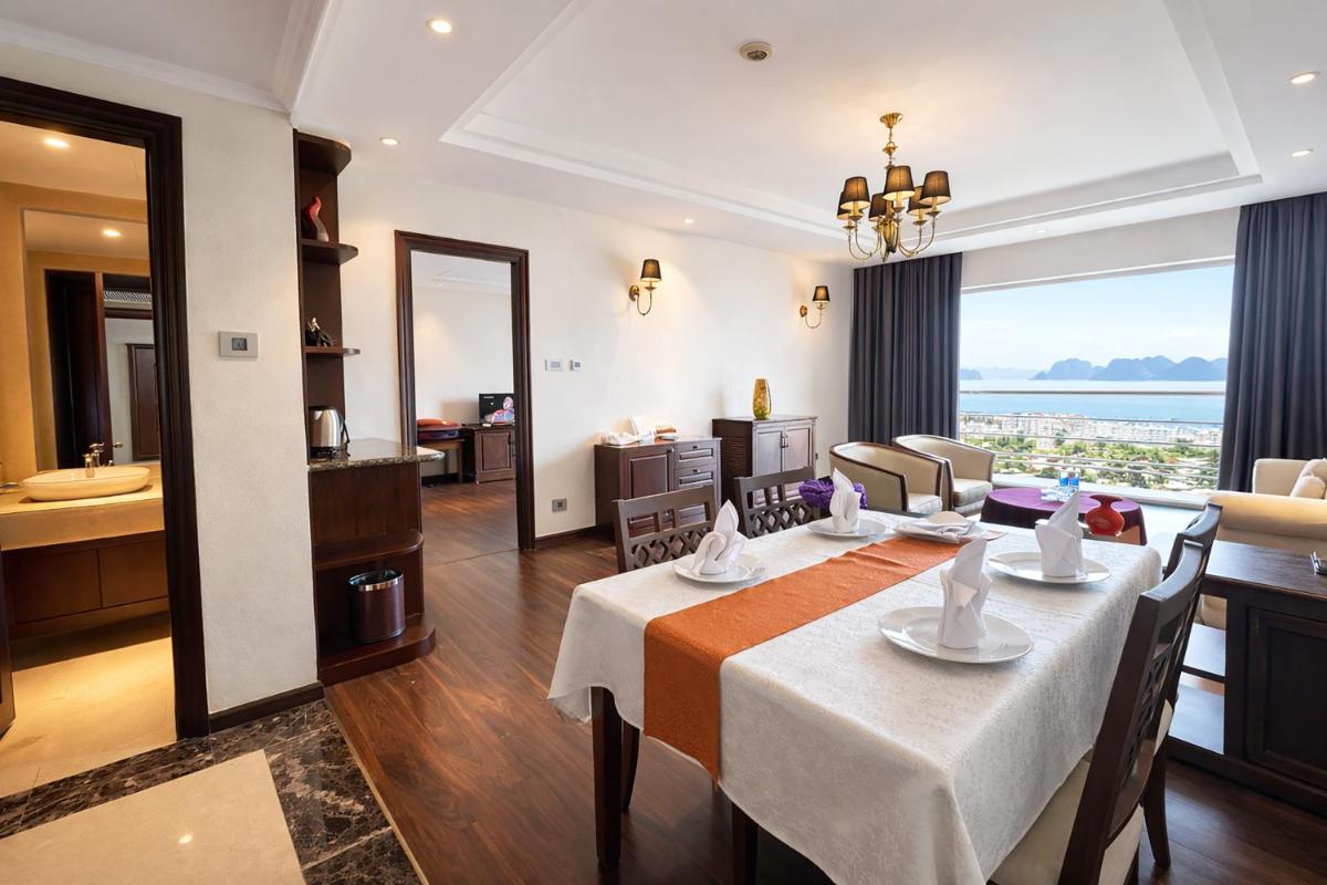 Sai Gon Ha Long Hotel - Housity
