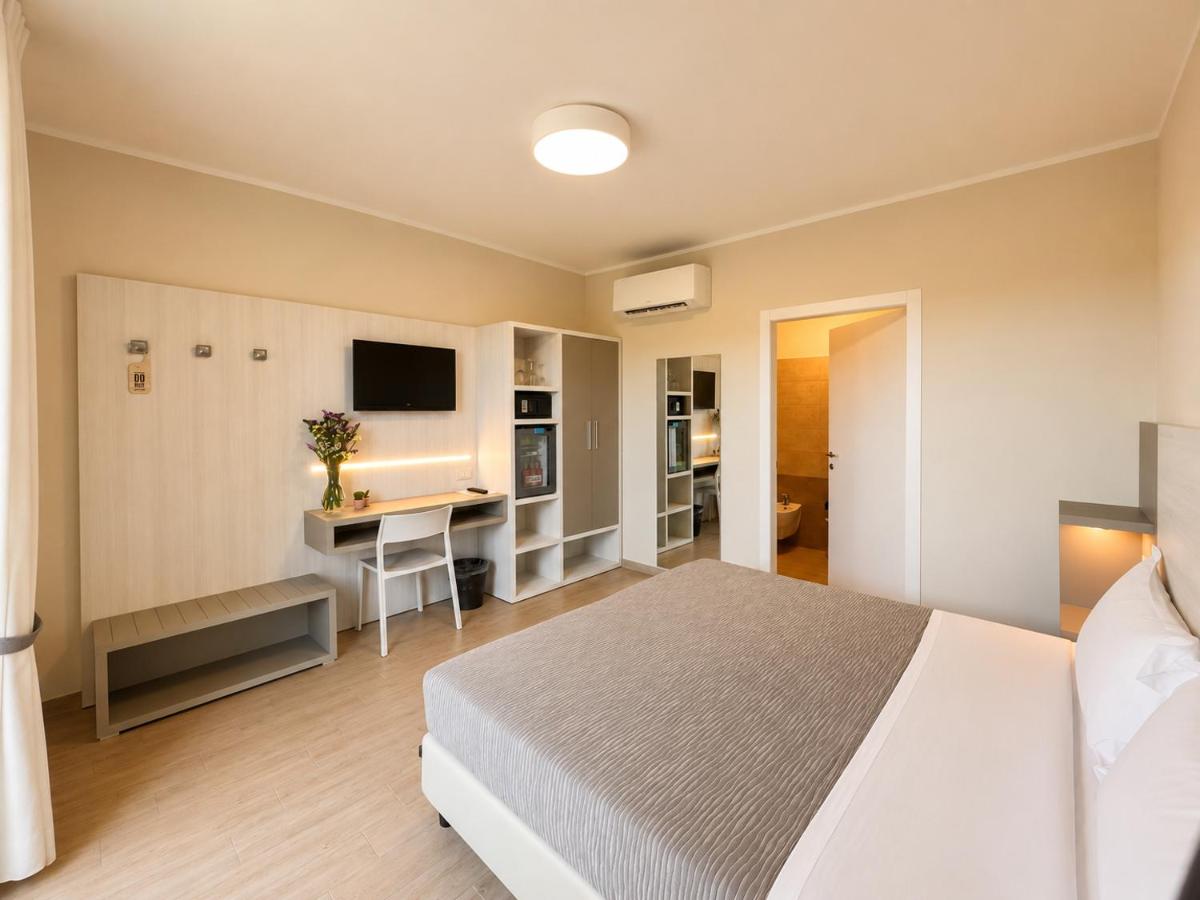 Hotel Residence Vallecorsa - Housity