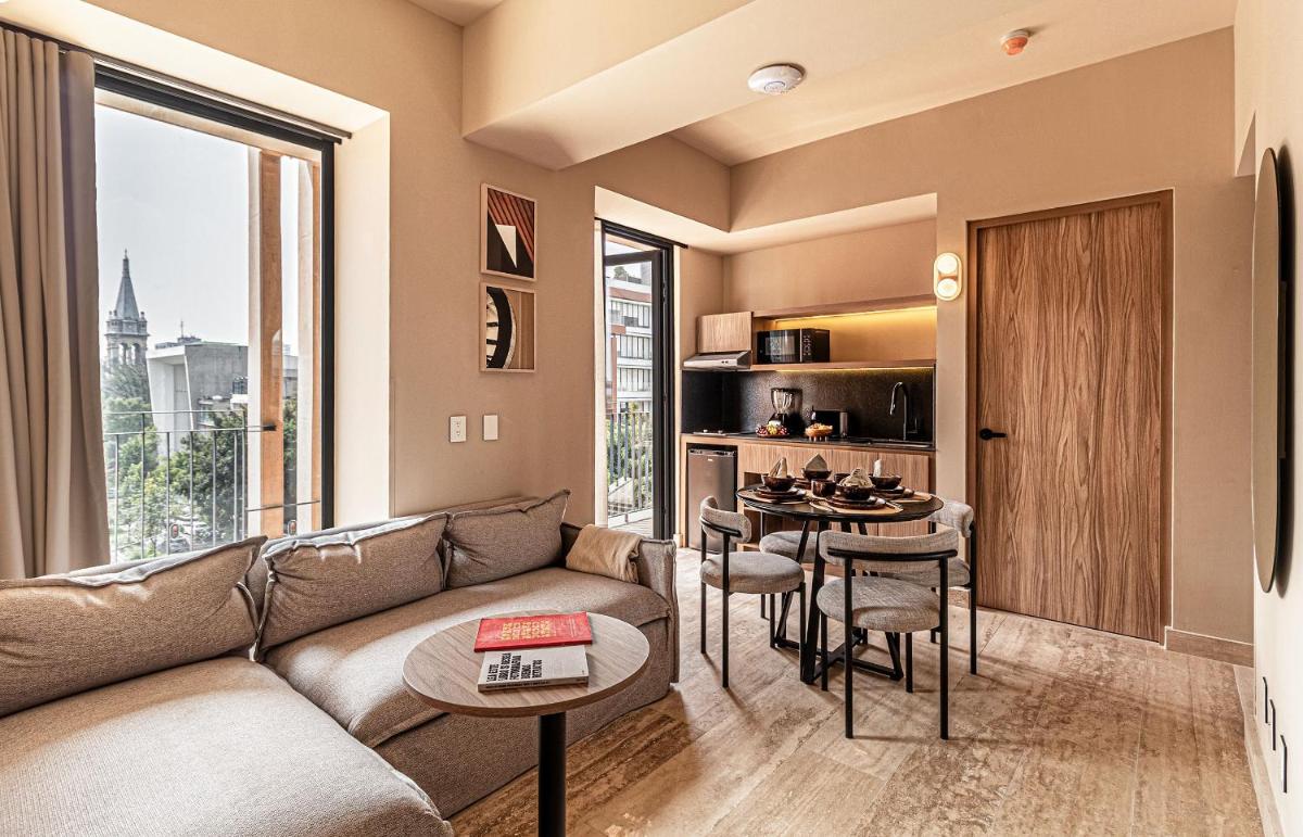 Marsella, A Kukun Edition - Housity