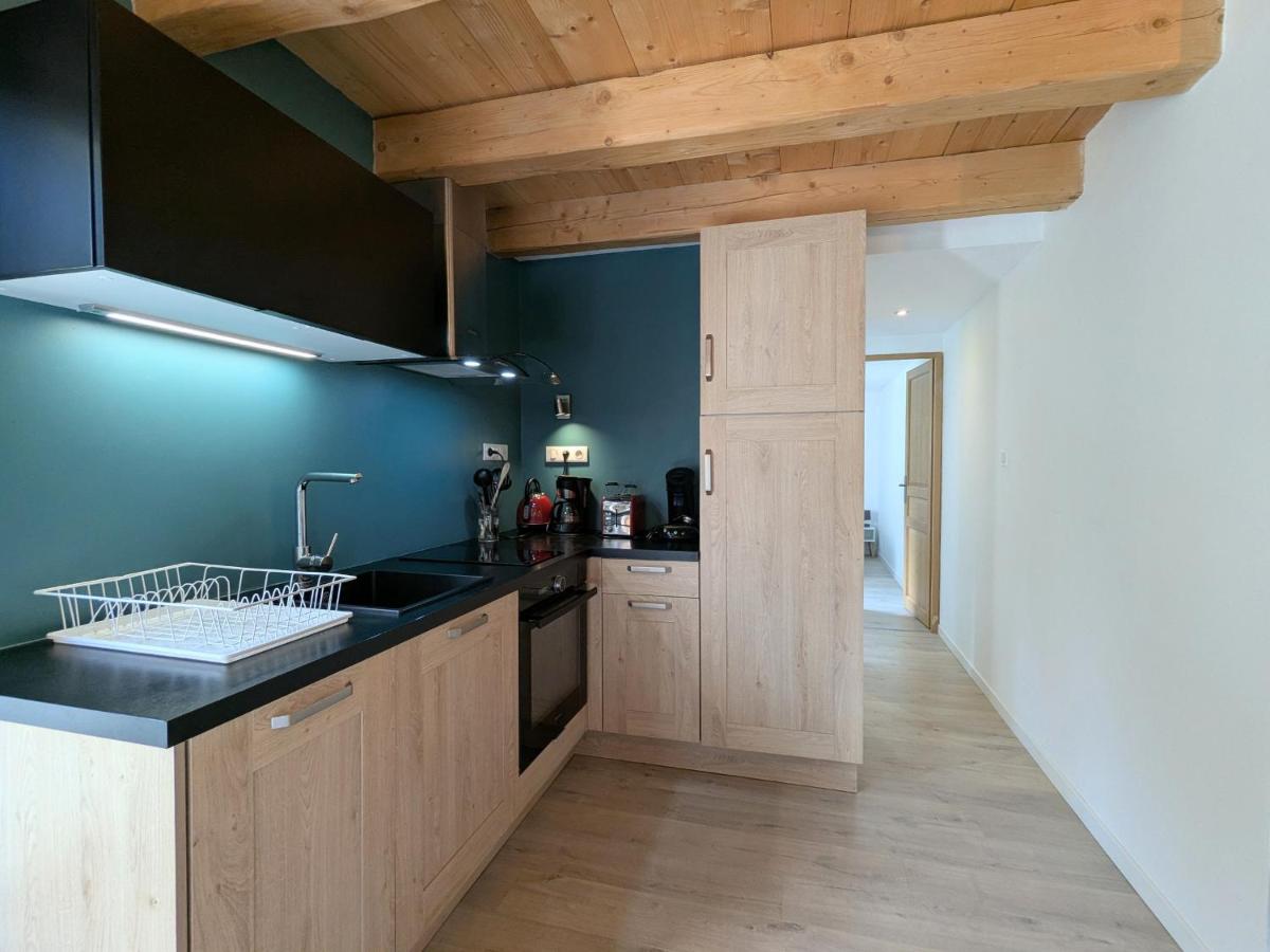 Gîte élégant en pleine nature avec terrasse, départ randonnées, parking privé et équipements inclus - FR-1-589-384 - Housity