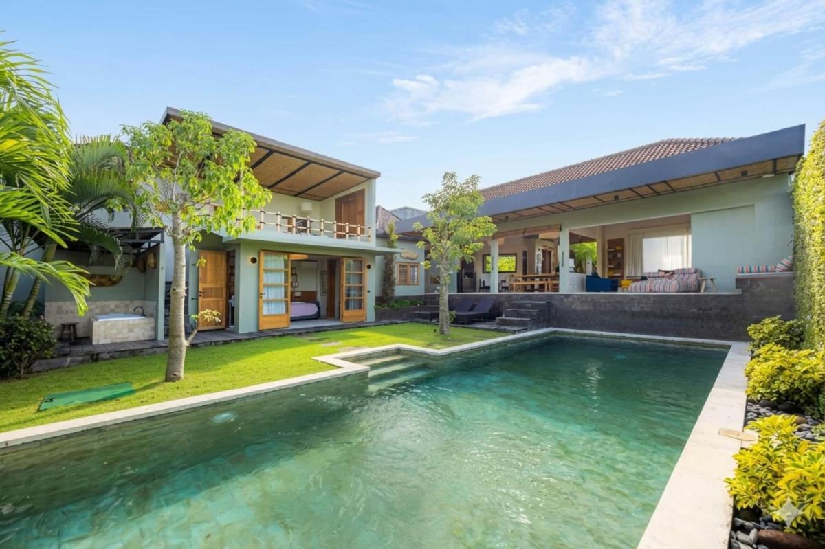 Villa Bumi - Zen Spacious 4BR near Seminyak, Bali - Housity
