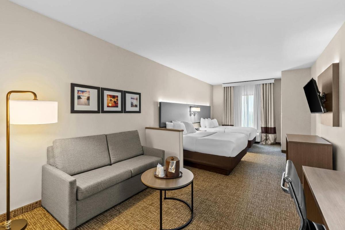 Comfort Suites Edinboro - Housity