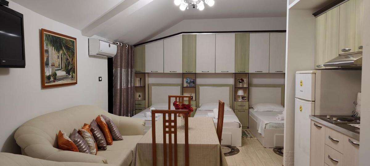 Lille France Apartments - Housity