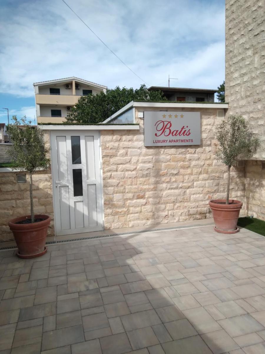 Luxury Apartments Batis Pirovac - Housity