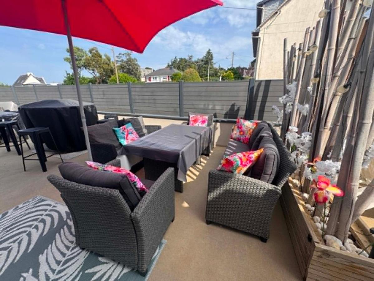 MAISON de VACANCES 14 personnes Bord de Mer - Housity