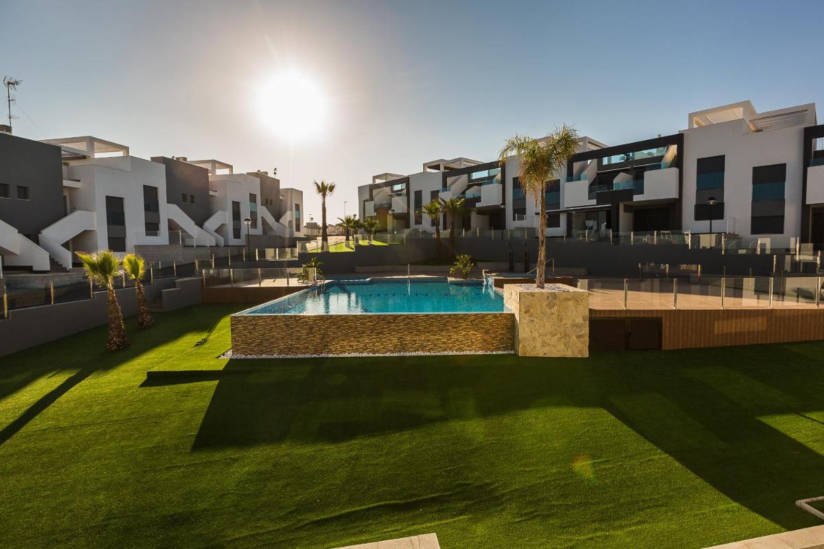 Suitetrails - Penthouse Oasis Beach Los Altos