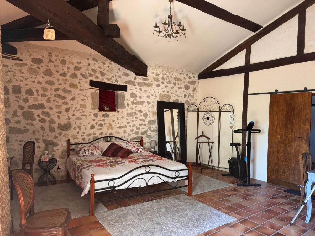 Le Clos Cecile'Ann - Housity