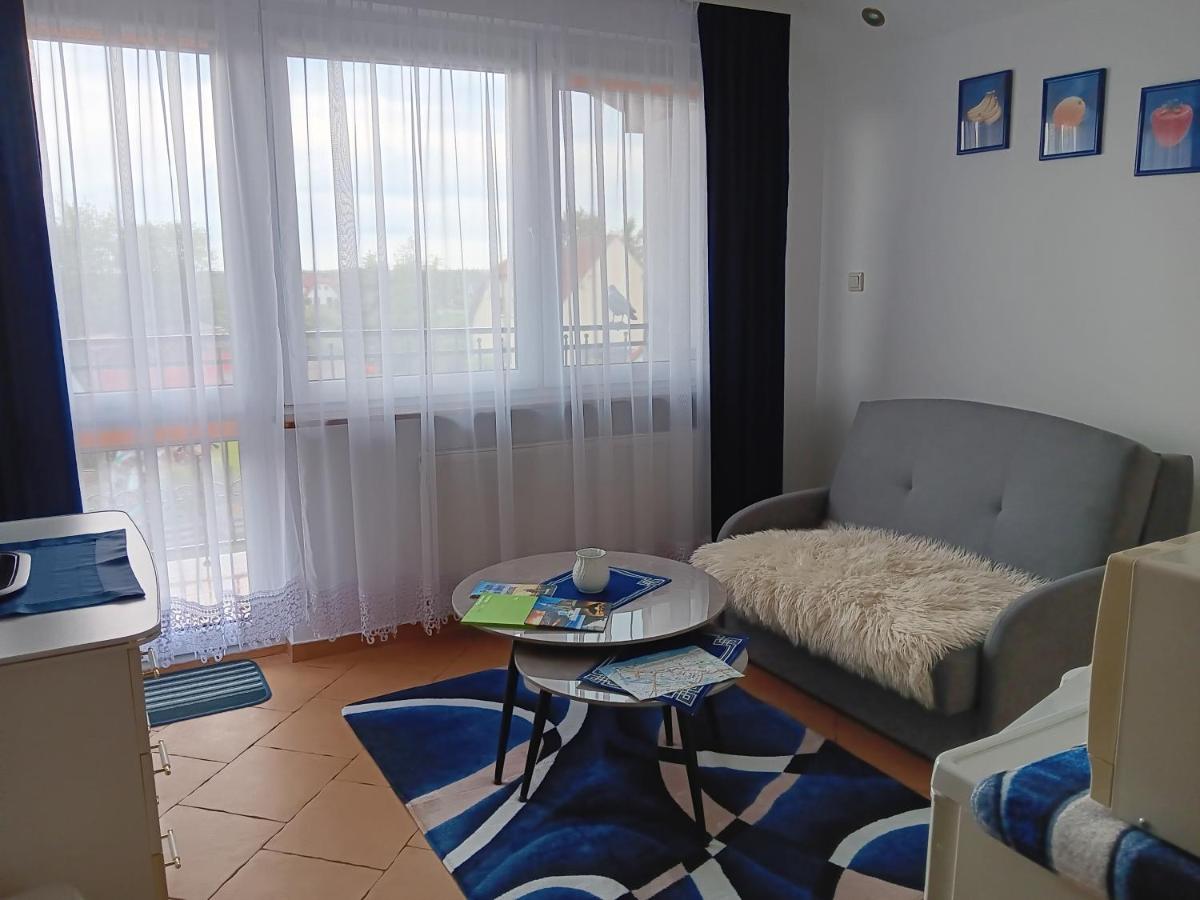Vanessa-Apart - Hizvo