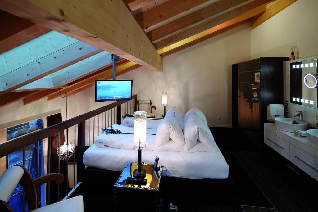 Loftsuite Hotel Saas - Housity