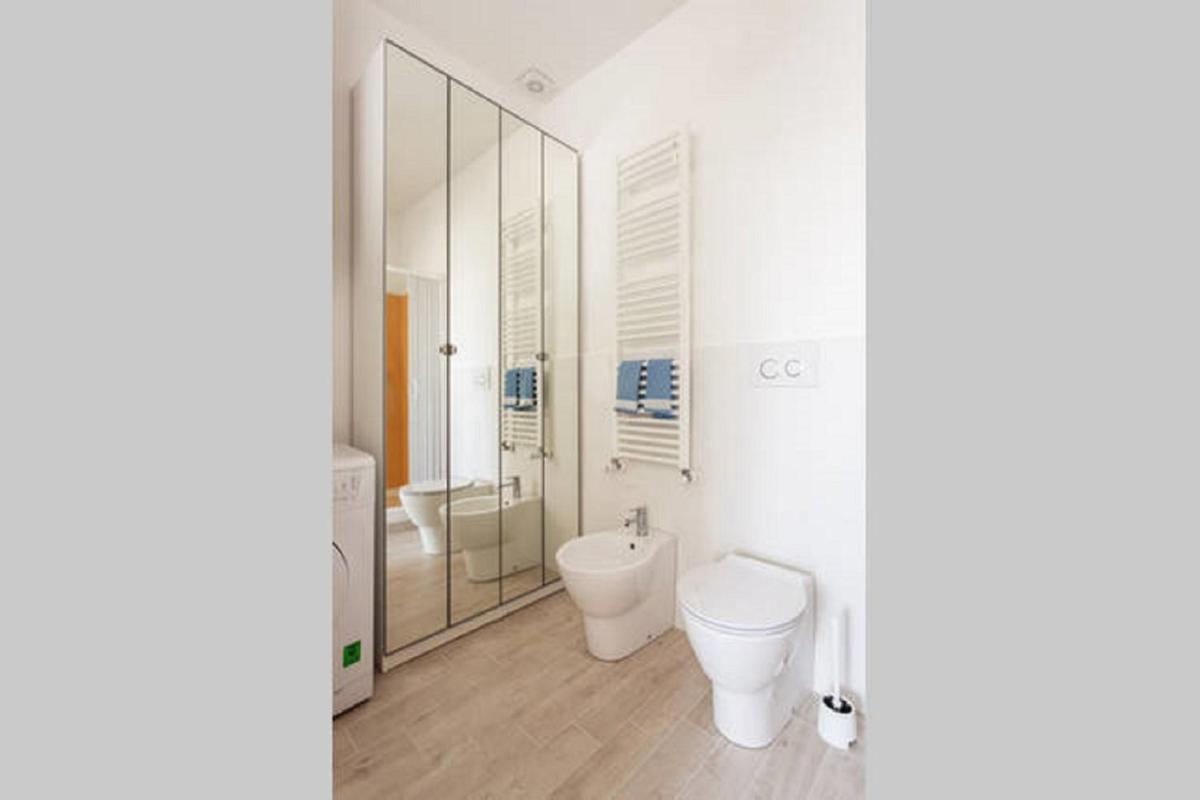 Riva Reno Apartments - Housity