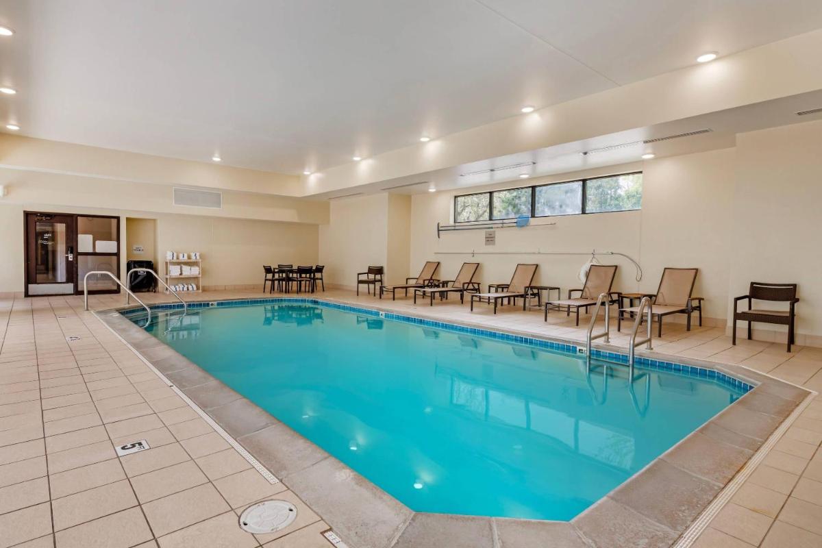 Comfort Inn & Suites Eden Prairie - Minneapolis Southwest - Housity